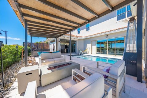 Villa ou maison à vendre à Orlando, Floride: 4 chambres, 354.61 m2 № 2226580 - photo 6