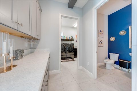 Villa ou maison à vendre à Orlando, Floride: 4 chambres, 354.61 m2 № 2226580 - photo 27