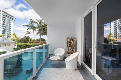Снять в аренду кондоминиум в Майами-Бич, Флорида 55.74м2, № 2066775 - фото 8