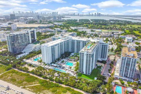 Снять в аренду кондоминиум в Майами-Бич, Флорида 55.74м2, № 2066775 - фото 22