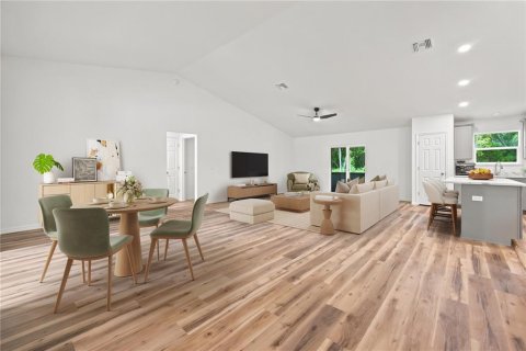 House in Ocala, Florida 3 bedrooms, 176.42 sq.m. № 2156851 - photo 3