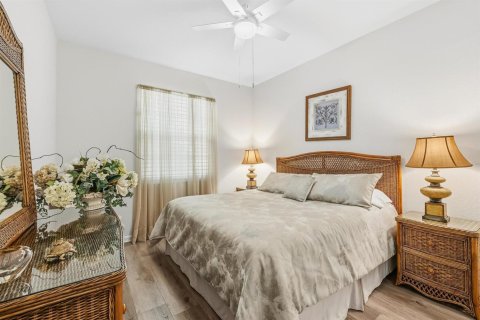 House in West Palm Beach, Florida 3 bedrooms, 184.32 sq.m. № 2242570 - photo 21