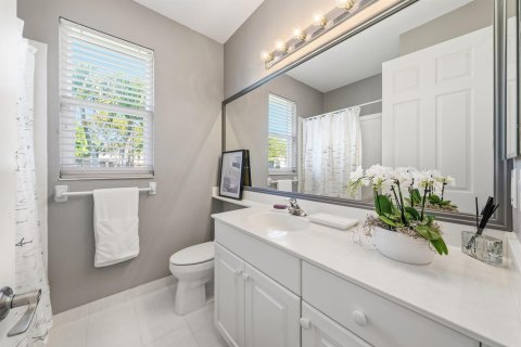 House in West Palm Beach, Florida 3 bedrooms, 184.32 sq.m. № 2242570 - photo 24