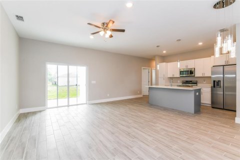 Casa en alquiler en Kissimmee, Florida, 4 dormitorios, 149.11 m2 № 2112991 - foto 6