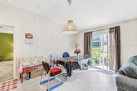 Villa ou maison à vendre à Davenport, Floride: 3 chambres, 146.79 m2 № 1547850 - photo 8