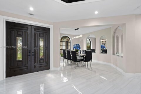 Купить виллу или дом в Форт Майерс, Флорида 4 спальни, 315.87м2, № 1972547 - фото 21