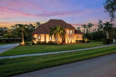 Купить виллу или дом в Форт Майерс, Флорида 4 спальни, 315.87м2, № 1972547 - фото 3