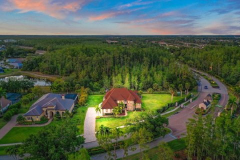 Купить виллу или дом в Форт Майерс, Флорида 4 спальни, 315.87м2, № 1972547 - фото 12