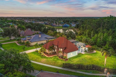 Купить виллу или дом в Форт Майерс, Флорида 4 спальни, 315.87м2, № 1972547 - фото 10
