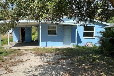 House in LaBelle, Florida 3 bedrooms, 75.81 sq.m. № 1545422 - photo 1