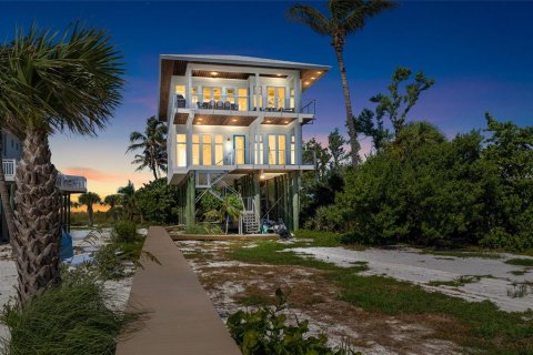 Casa en venta en Placida, Florida, 3 dormitorios, 202.9 m2 № 1886411 - foto 1