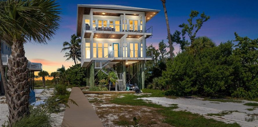 Casa en Placida, Florida 3 dormitorios, 202.9 m2 № 1886411