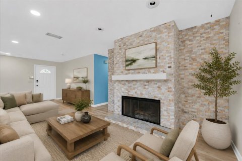 Купить виллу или дом в Семинол, Флорида 6 комнат, 173.54м2, № 2149749 - фото 6