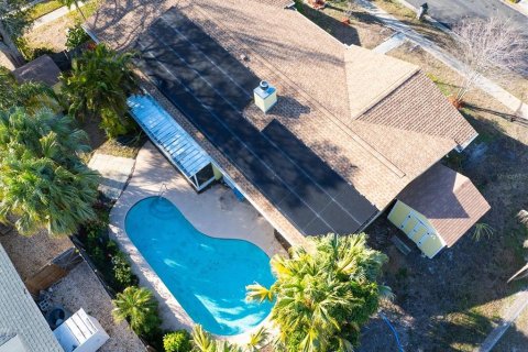 Купить виллу или дом в Семинол, Флорида 6 комнат, 173.54м2, № 2149749 - фото 2