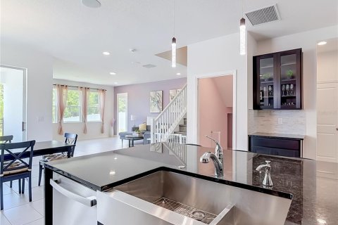 Villa ou maison à vendre à DeBary, Floride: 5 chambres, 342.72 m2 № 2284018 - photo 7