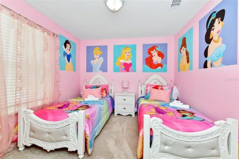 Townhouse in Davenport, Florida 5 bedrooms, 218.78 sq.m. № 2094393 - photo 24