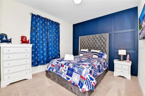 Townhouse in Davenport, Florida 5 bedrooms, 218.78 sq.m. № 2094393 - photo 18