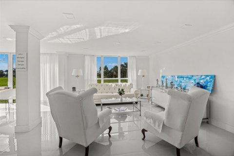 Copropriété à vendre à Palm Beach Gardens, Floride: 2 chambres, 131.18 m2 № 2397158 - photo 6