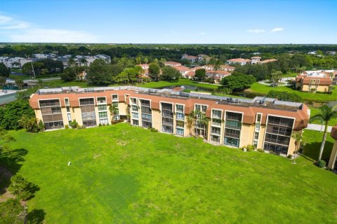Copropriété à vendre à Palm Beach Gardens, Floride: 2 chambres, 131.18 m2 № 2397158 - photo 4