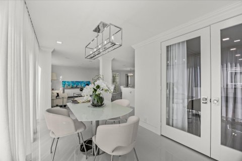 Copropriété à vendre à Palm Beach Gardens, Floride: 2 chambres, 131.18 m2 № 2397158 - photo 12