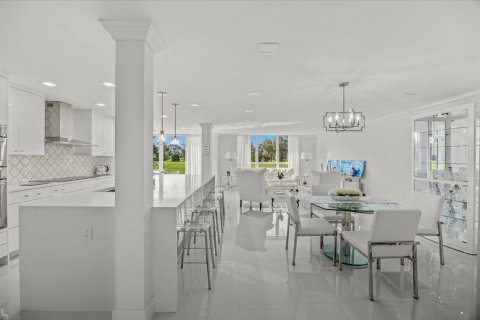 Copropriété à vendre à Palm Beach Gardens, Floride: 2 chambres, 131.18 m2 № 2397158 - photo 5