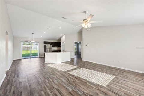 Villa ou maison à vendre à Ocala, Floride: 3 chambres, 124.95 m2 № 1813633 - photo 2