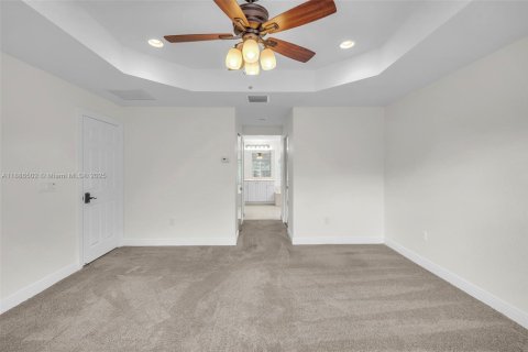 Villa ou maison à louer à Miramar, Floride: 5 chambres, 257.43 m2 № 1933446 - photo 27