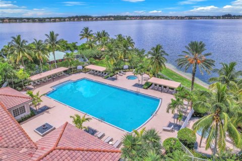Villa ou maison à louer à Miramar, Floride: 5 chambres, 257.43 m2 № 1933446 - photo 7