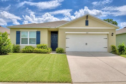 Villa ou maison à Lakeland, Floride 4 chambres, 169.83 m2 № 2324123