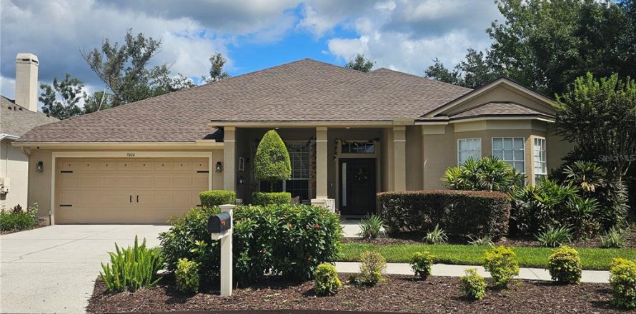 Villa ou maison à Land O' Lakes, Floride 4 chambres, 259.66 m2 № 2413673