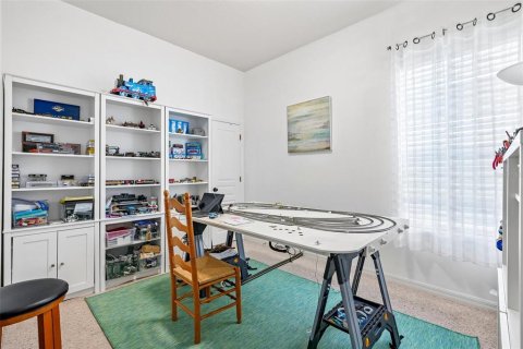 Villa ou maison à vendre à Land O' Lakes, Floride: 4 chambres, 259.66 m2 № 2413673 - photo 19