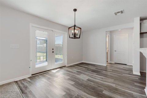 Villa ou maison à vendre à Winter Haven, Floride: 4 chambres, 255.11 m2 № 2429138 - photo 7