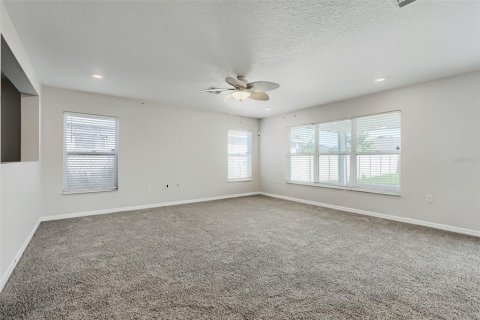 Villa ou maison à vendre à Winter Haven, Floride: 4 chambres, 255.11 m2 № 2429138 - photo 12