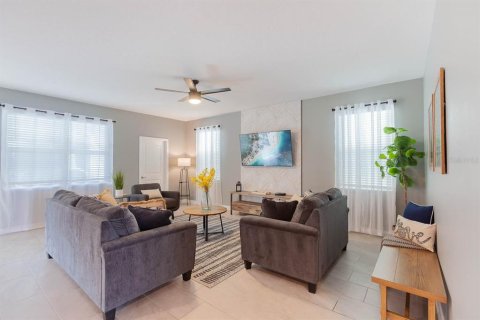Villa ou maison à vendre à Kissimmee, Floride: 6 chambres, 349.31 m2 № 1805852 - photo 7