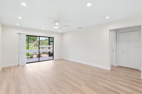 Villa ou maison à louer à Homosassa, Floride: 2 chambres, 112.32 m2 № 2386559 - photo 19
