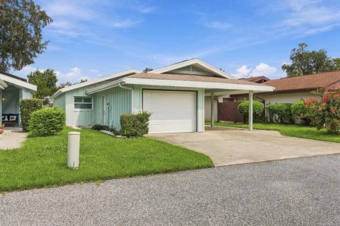 Villa ou maison à louer à Homosassa, Floride: 2 chambres, 112.32 m2 № 2386559 - photo 2
