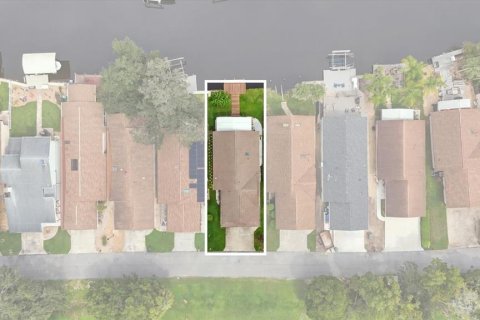 Villa ou maison à louer à Homosassa, Floride: 2 chambres, 112.32 m2 № 2386559 - photo 5