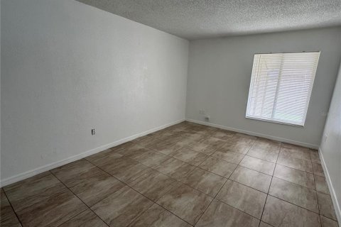 House in Orlando, Florida 2 bedrooms, 85.66 sq.m. № 2111723 - photo 7