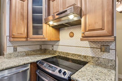 Touwnhouse à vendre à Tampa, Floride: 3 chambres, 148.36 m2 № 1904017 - photo 3