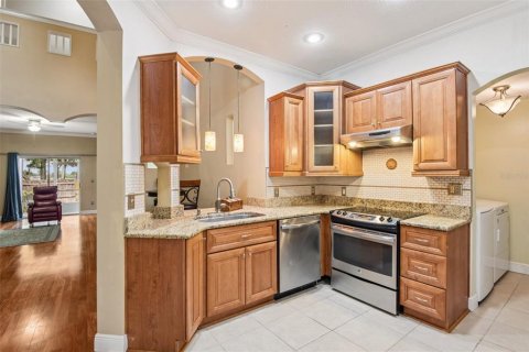 Touwnhouse à vendre à Tampa, Floride: 3 chambres, 148.36 m2 № 1904017 - photo 5