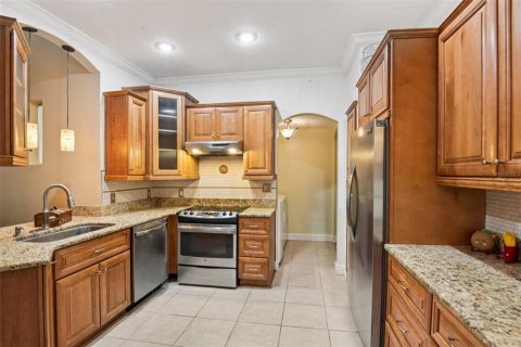 Touwnhouse à vendre à Tampa, Floride: 3 chambres, 148.36 m2 № 1904017 - photo 2