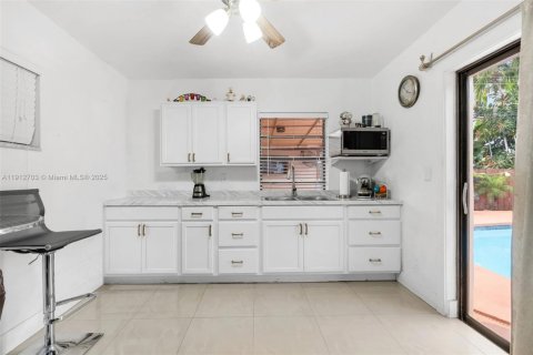 Casa en venta en Hollywood, Florida, 3 dormitorios, 150.5 m2 № 1969803 - foto 26