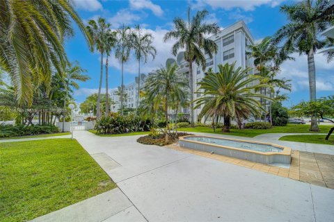 Condominio en venta en Miami, Florida, 2 dormitorios, 109.16 m2 № 2019875 - foto 26