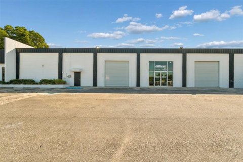 Immobilier commercial à Dade City, Floride № 2166711
