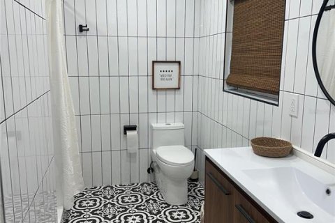 Снять в аренду квартиру в Данедин, Флорида 4 комнаты, 51.1м2, № 2097786 - фото 15