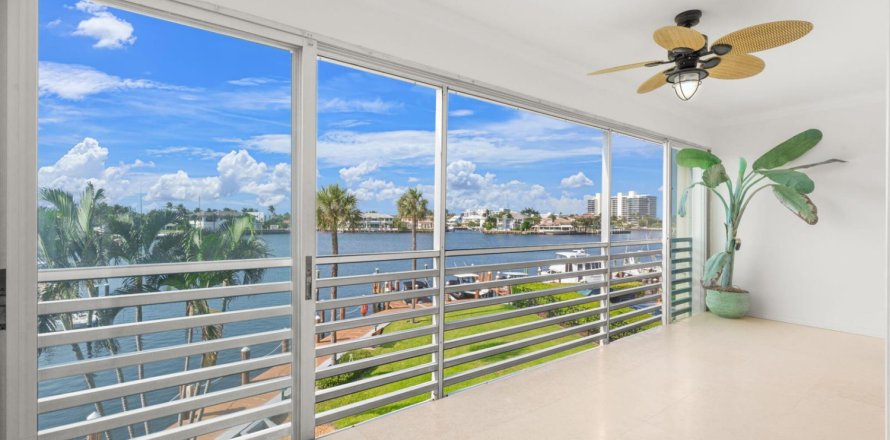 Condo in Delray Beach, Florida, 2 bedrooms № 2188345
