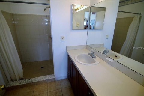 Condo in Kissimmee, Florida, 3 bedrooms  № 1518100 - photo 11