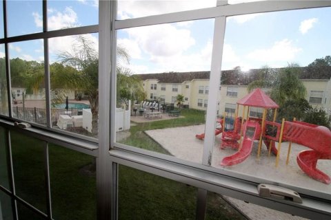 Condo in Kissimmee, Florida, 3 bedrooms  № 1518100 - photo 17