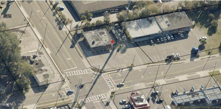Immobilier commercial à Jacksonville, Floride 208.75 m2 № 868026
