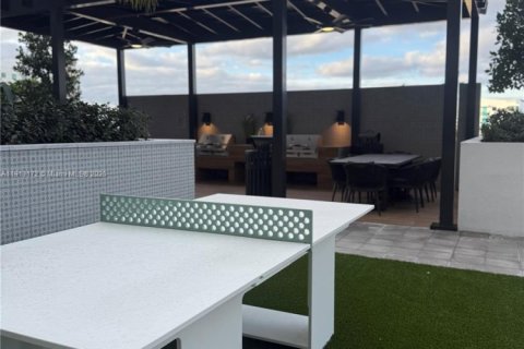 Villa ou maison à louer à Hollywood, Floride: 124.58 m2 № 1968436 - photo 5